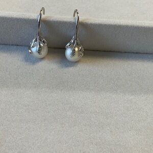 White pearl drop earrings